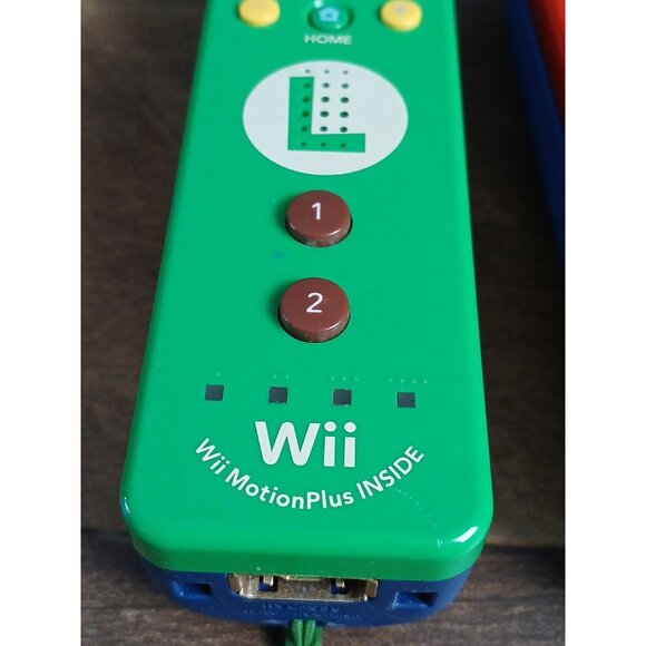 Mario & Luigi Nintendo Wii Motion Plus Remote Controllers - Tested & Working - Picture 2 of 12